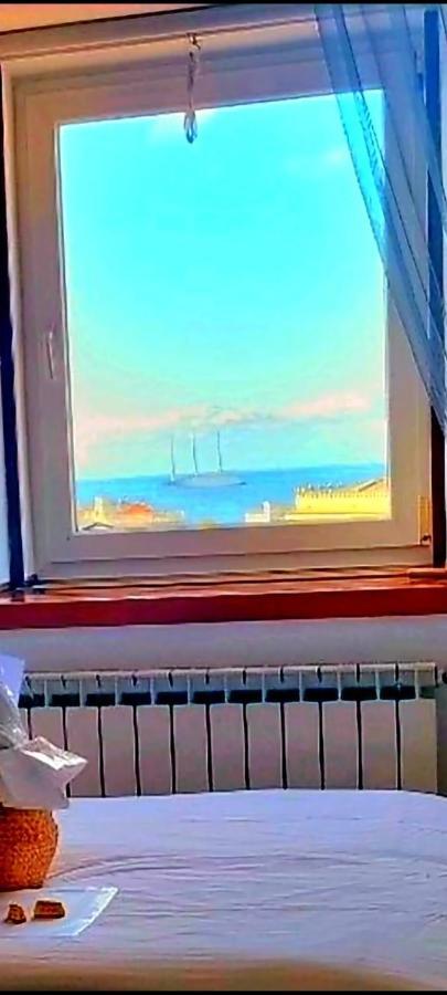 Le Petit Phare Trieste