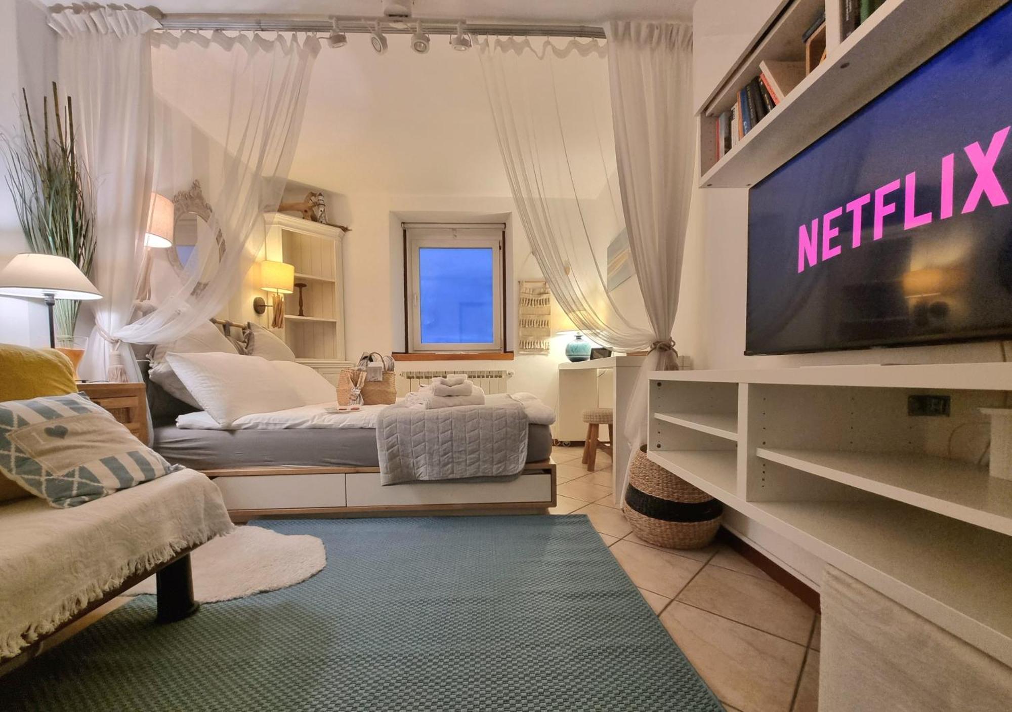Le Petit Phare Apartment