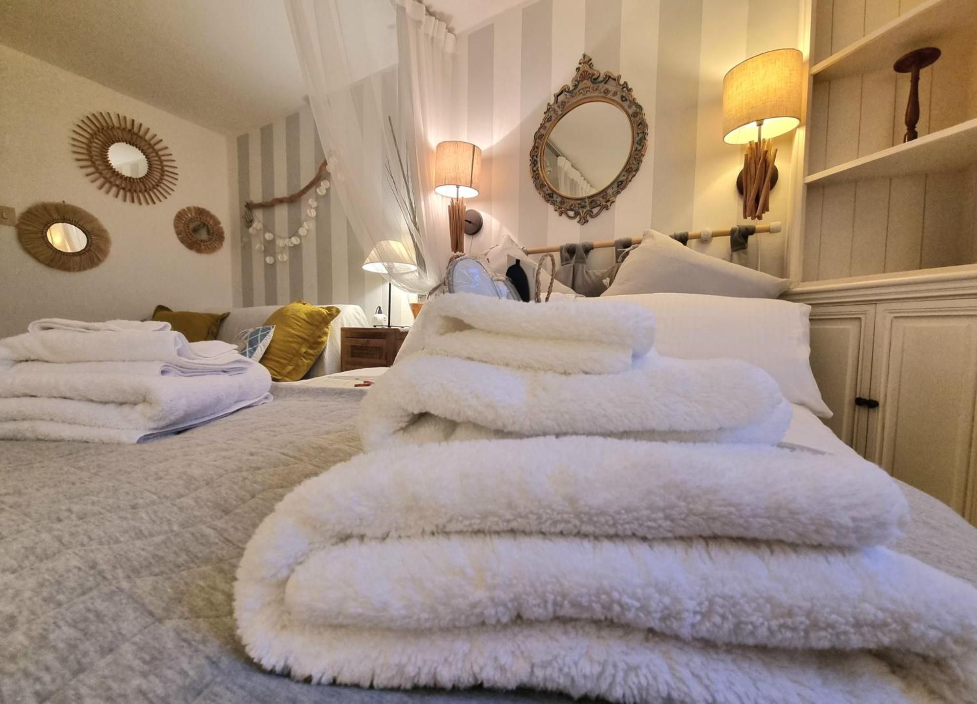 Le Petit Phare Apartment *